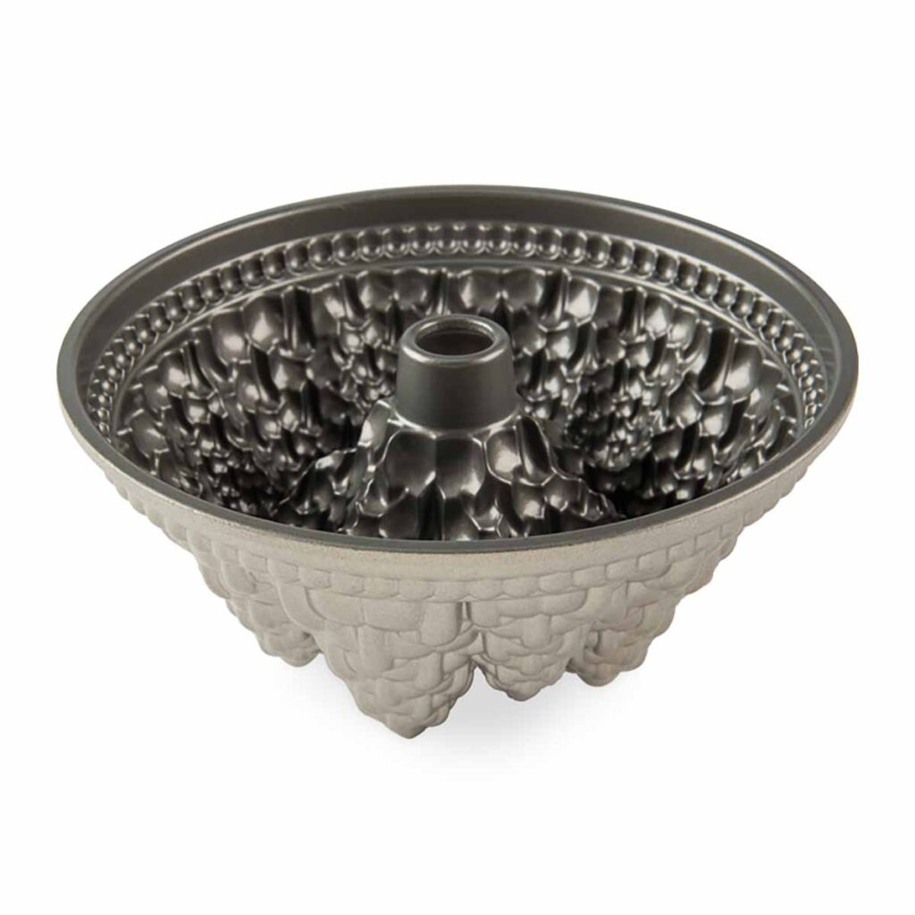 160437 Nordic Ware NW 89737 Pine Forest Bundt Pan (6)